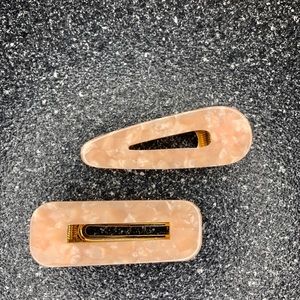 Peach Hair clip